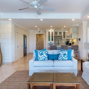 Two Bedroom King Bed Contemporary Suite 13’ Pool